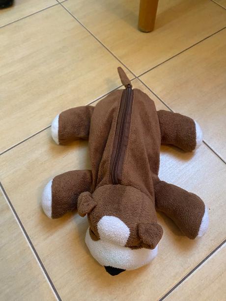 Plyšový peračník pes, 