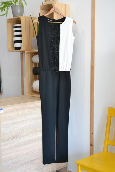 Čierno-biely overal s, s