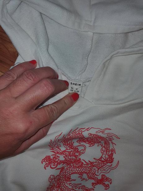 Super mikina shein 152, 152