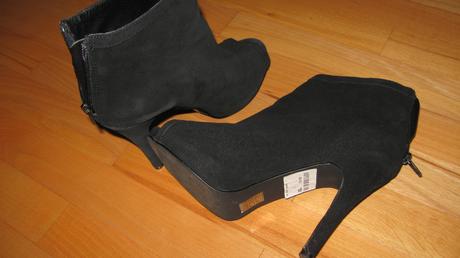 London rebel kotničky, 39