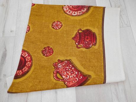 Obrus retro bavlnený 128 x 150 cm, 