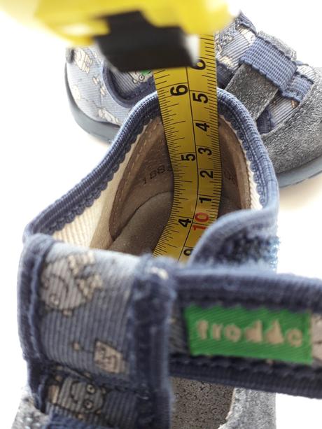 Ohybné topánočky v.19, froddo,19