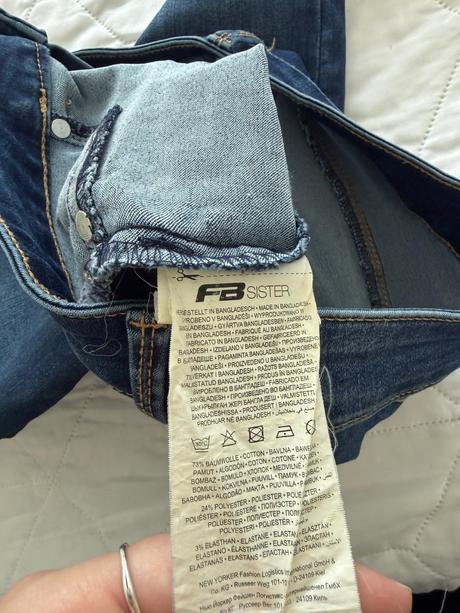 Tmavomodré elastické skinny rifle, new yorker,30