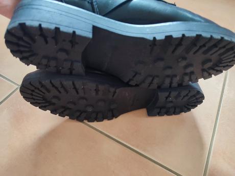 Dámske čižmy, stradivarius,37