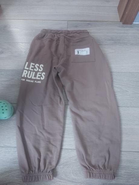 Zara teplaky, zara,140