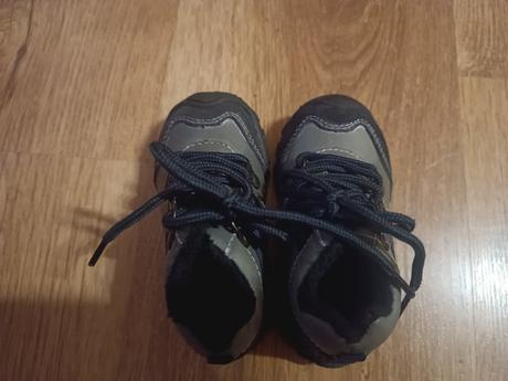 Zimné topánočky, baťa,20