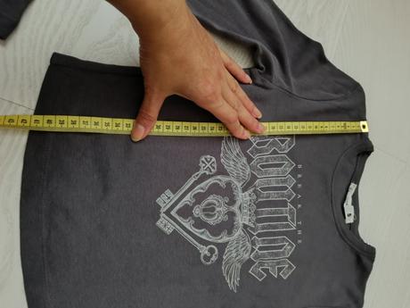 Tmavošedé tričko, terranova,s