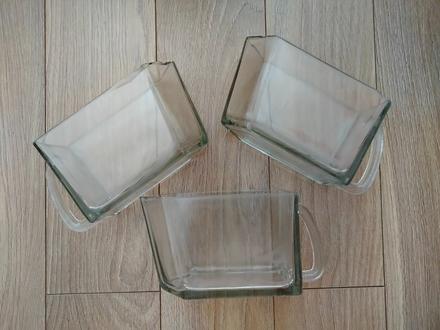 Vintage sklenené nádoby, 