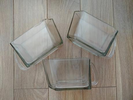 Vintage sklenené nádoby,