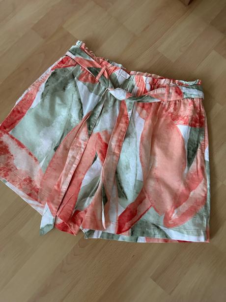 Ľanove sortky, esmara,44