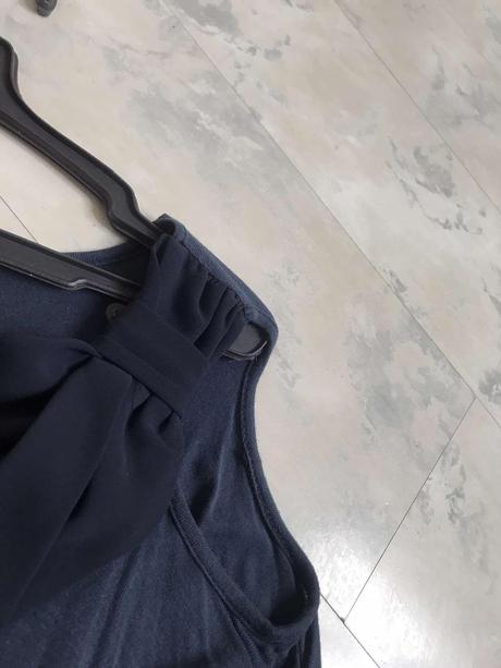 Tričko s výrezom na ramene, m