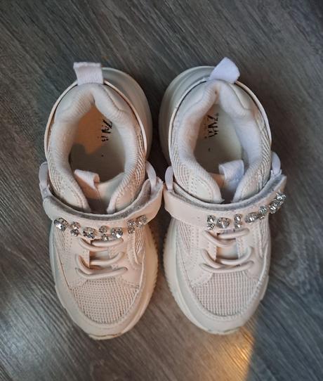 Diamantove tenisky, zara,27