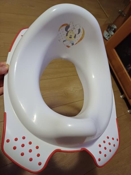 Podsedák na wc, ešte poslúži, 