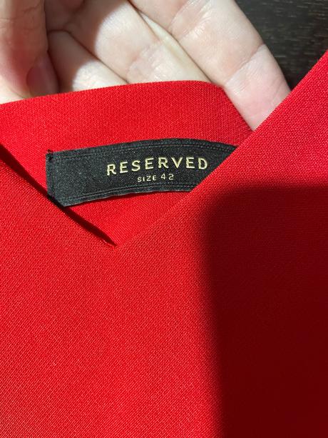 Šaty cervene, reserved,42