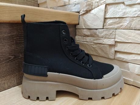 Botasky, 36 / 38 / 41