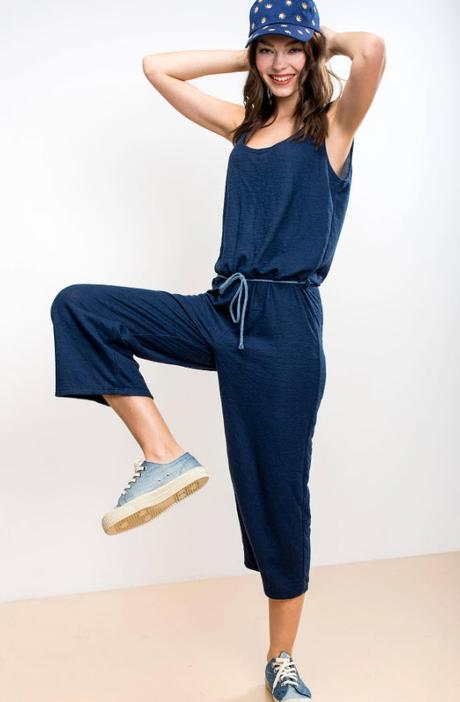 Štýlový overal slovenskej značky lull, pc 75 eur, xs