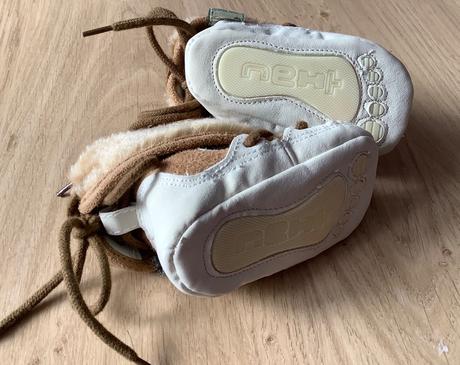 Capackove cizmicky next, next,<17