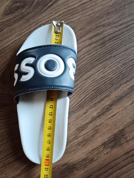 Šľapky, hugo boss,31