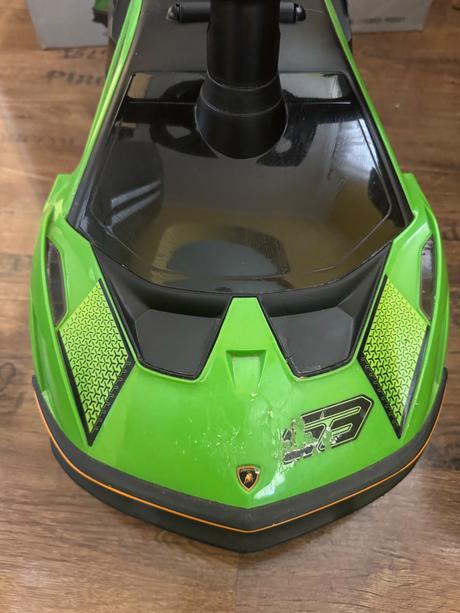 Odrážadlo autíčko lamborghini,