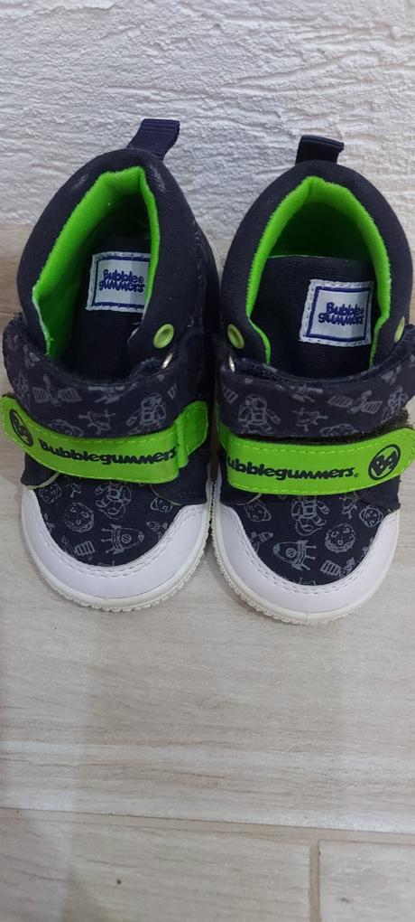 Prechodné tenisky, bubble gummers,21