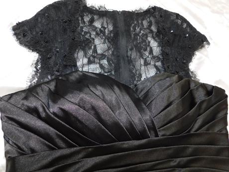 Luxusne puzdrove šaty, 40