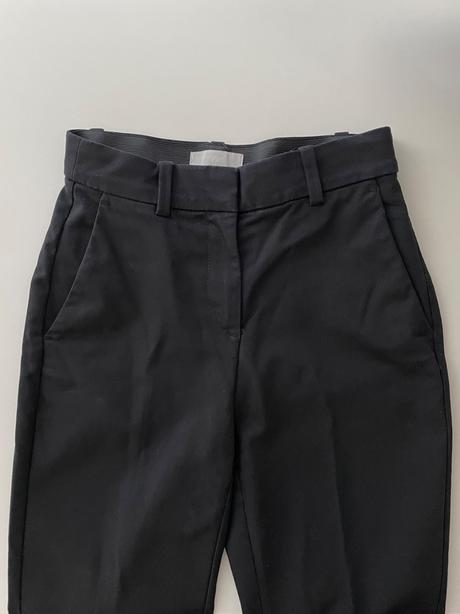 Elegantné cigaretové nohavice s pukmi do práce, h&m,32