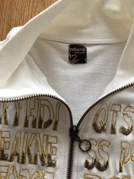 Biela mikina zn. phard, s