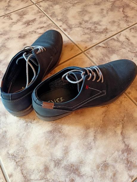 Pánske - chlapčenské spoločenské topánky, 40