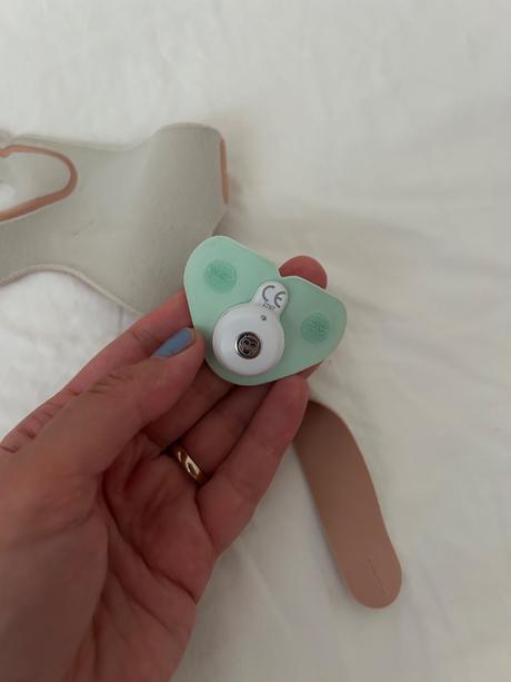 Owlet dream sock, 