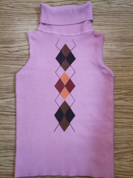 Rolák bez rukávov, 38