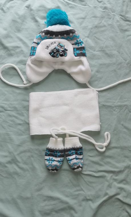 Čiapka, šál a rukavice, 86