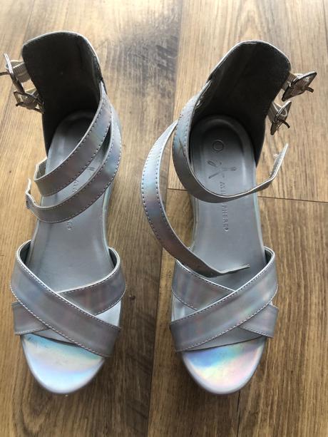 Sandalky, atmosphere,37