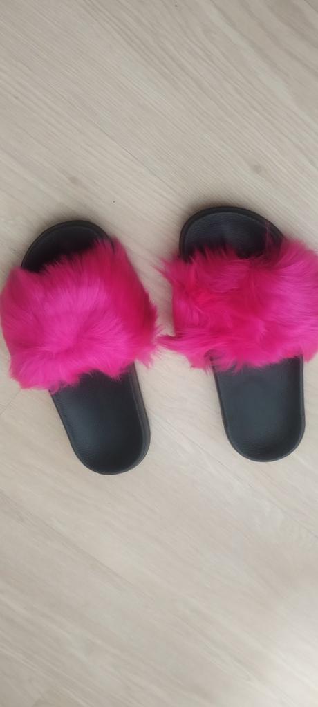 Šľapky s kožušinkou, 40