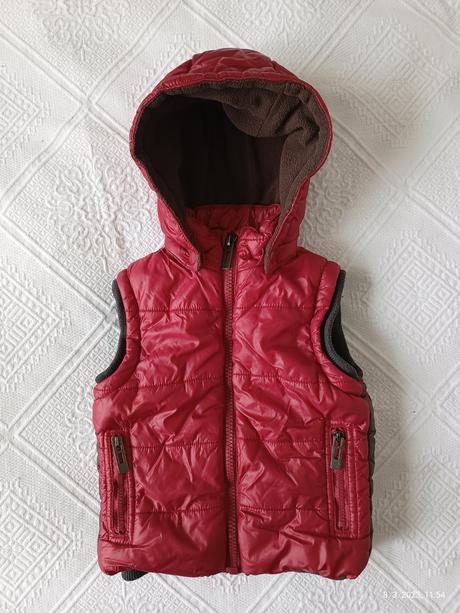 Zateplena vesta zara kids, vel. 98, zara,98