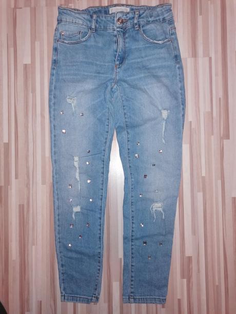 Dievčenské rifle, zara,152