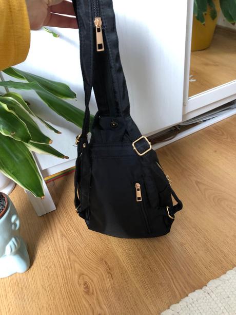 Čierny batoh/ čierny batoh s kvetinkami, zara