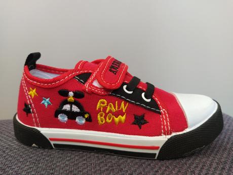 Tenisky, prezuvky, 27 / 28