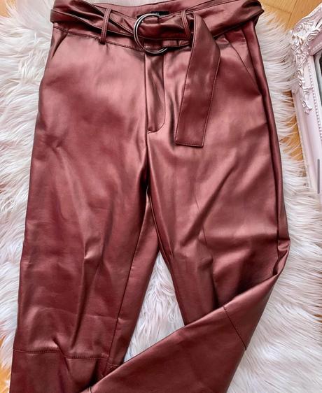 Nohavice, reserved,s