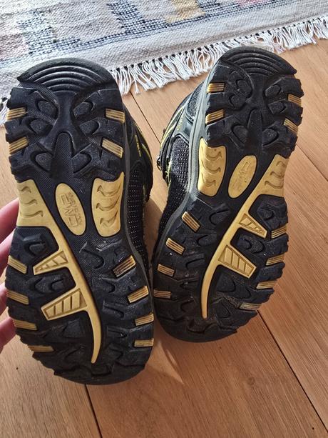 Turisticke/outdoorove topanky cmp, cmp,31