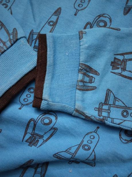 Mikina s raketami, pepco,122