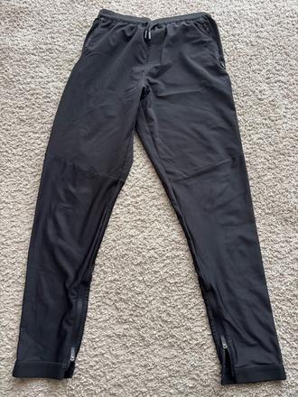Tenšie funkčné tepláky zara, zara,152