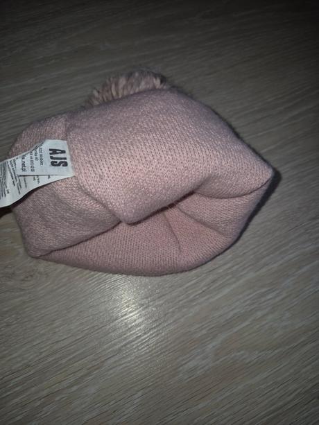 Tepla ciapka, ajs,128