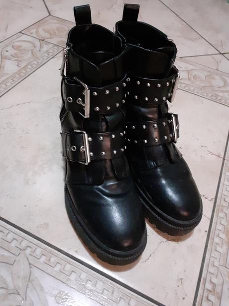 Cizmy, stradivarius,39