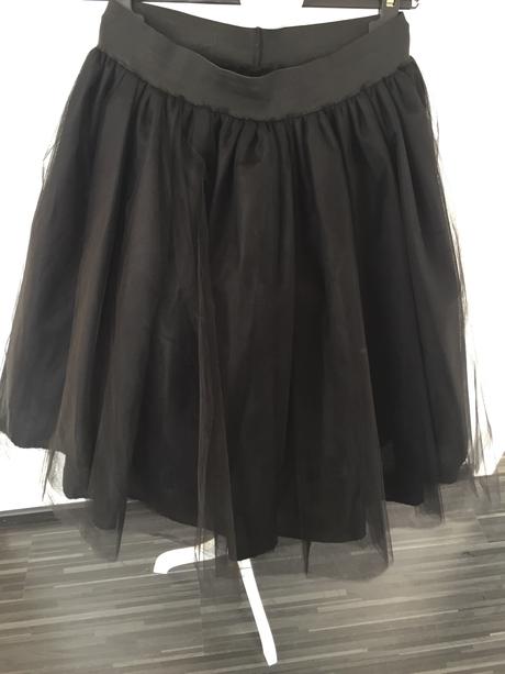 5vrstvová sukna s/m, m