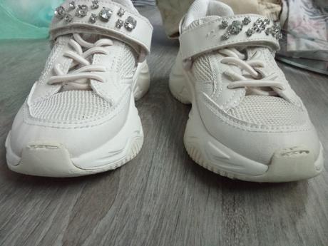 Tenisky s diamantmi, zara,28