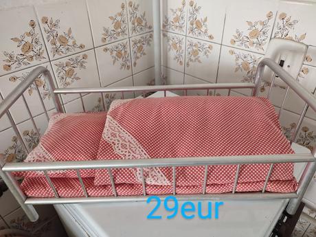 Retro postieľka pre bábiku,