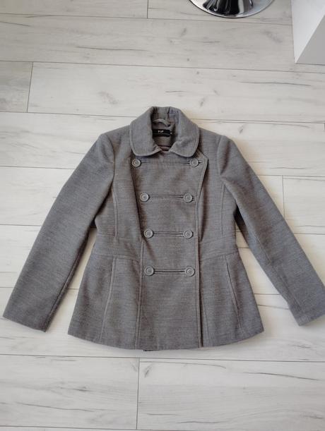 Kabát veľ.42, f&f,42