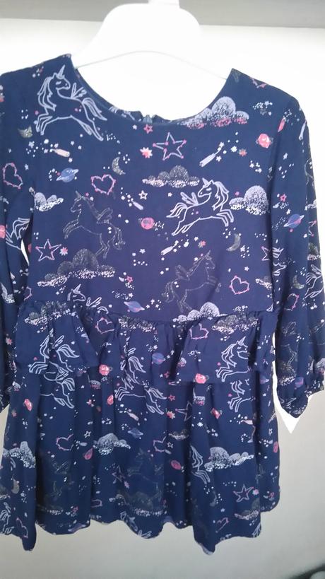 Konikove saty, s jednorozcom, marks & spencer,98