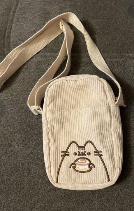 Taska pusheen, reserved
