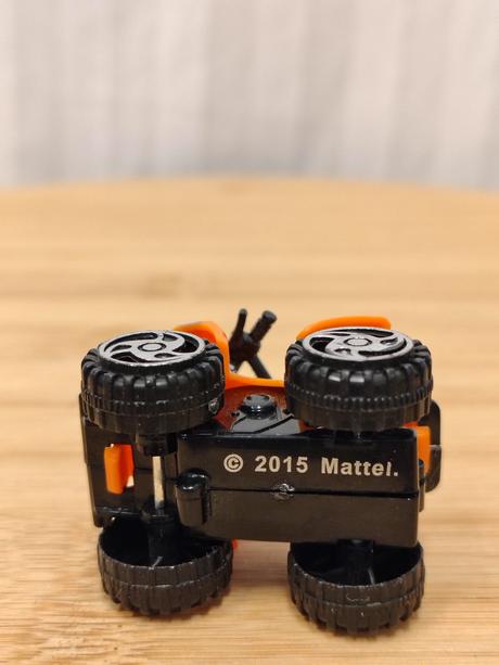 Oranžová štvorkolka hot wheels, mattel 2015, 